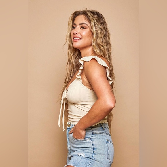 Sweetheart Ruffle Front Tie Crop Blouse - Picture 4 of 13